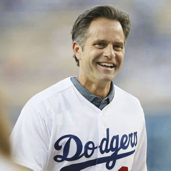 Age, Height, Net Worth, Wife And Career Of Eric Karros