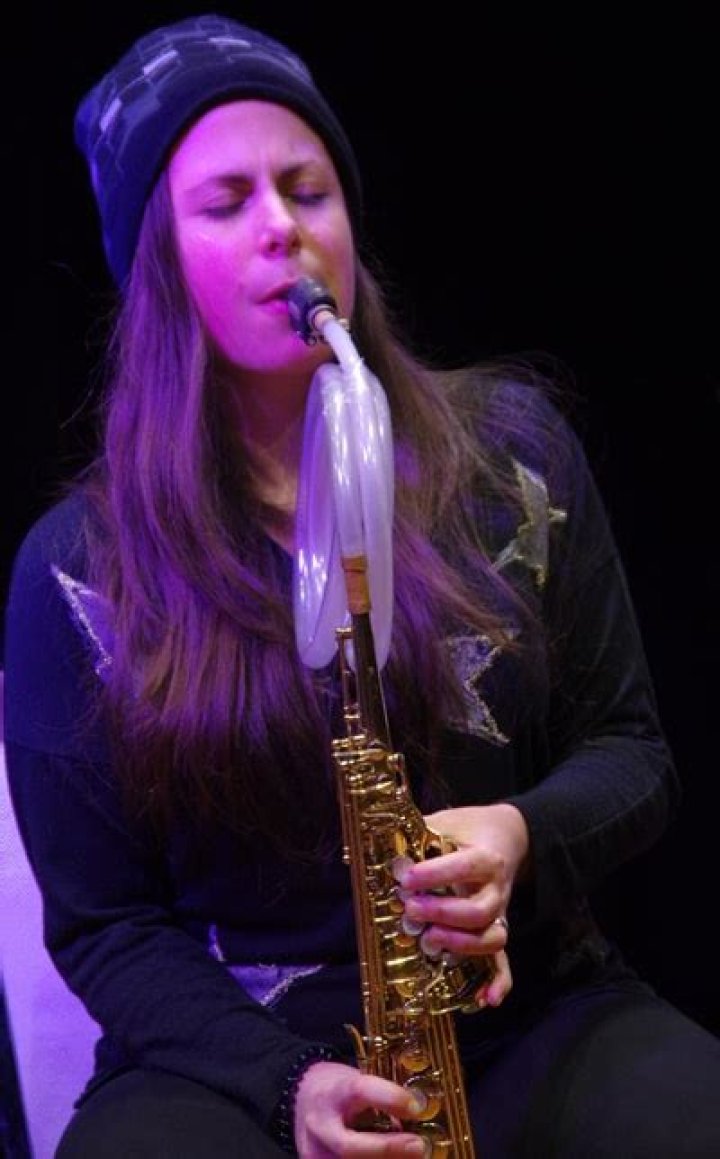 Aileen Sarvari