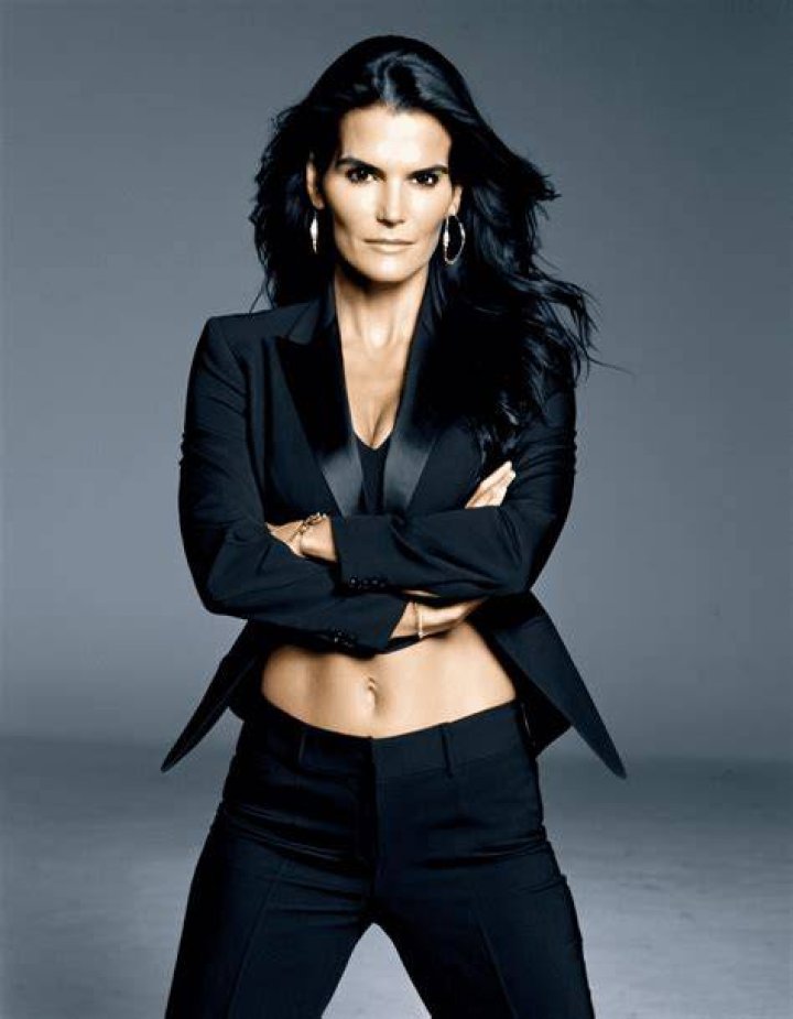 Angie Harmon