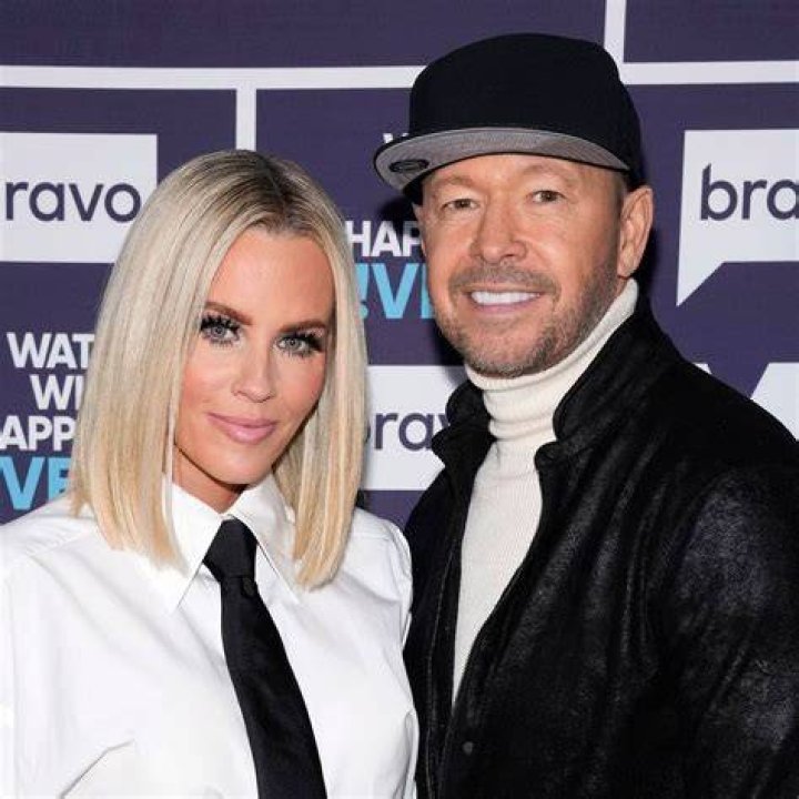 Donnie Wahlberg Net Worth, Wife – Jenny McCarthy, Siblings and Kids Donnie Wahlberg Wife – Jenny McCarthy and Kids