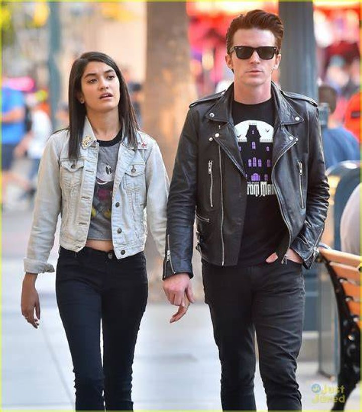 Drake Bell Girlfriend