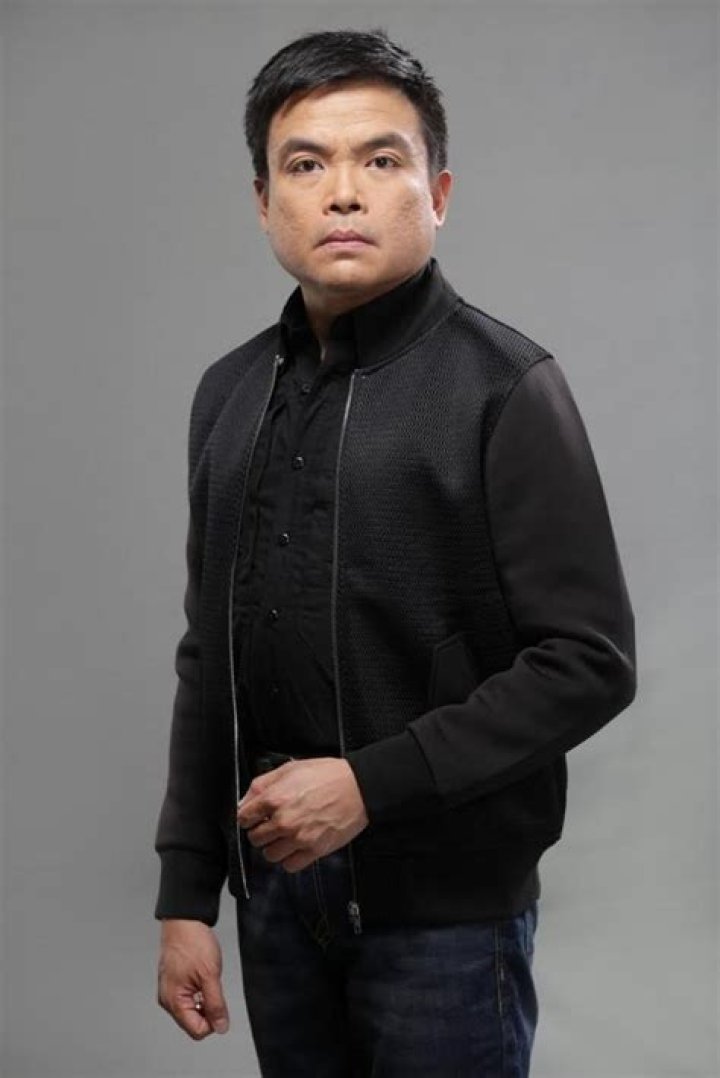Emil Sumangil
