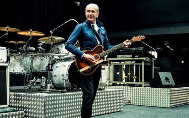 Francis Rossi Fortune