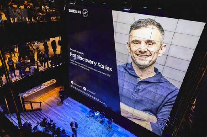 , Gary Vaynerchuk's Wife