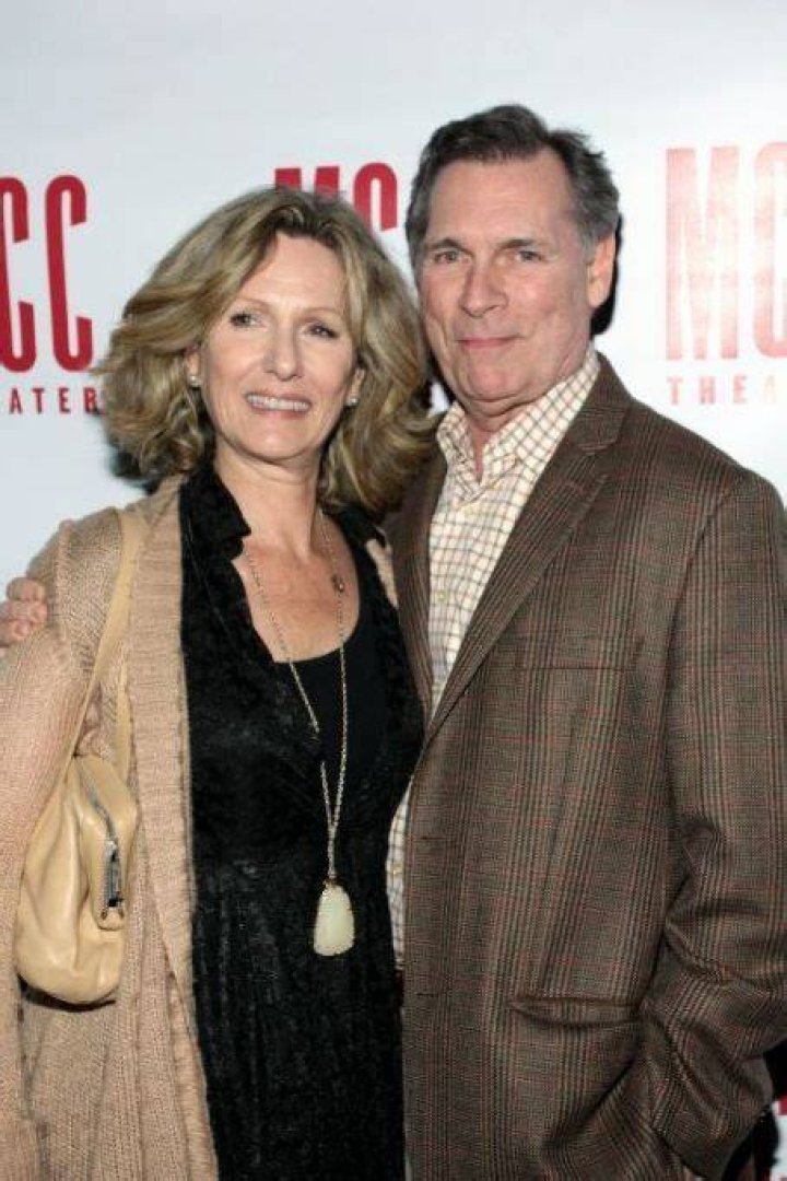 Heidi Mueller Smith, Cotter Smith's Wife