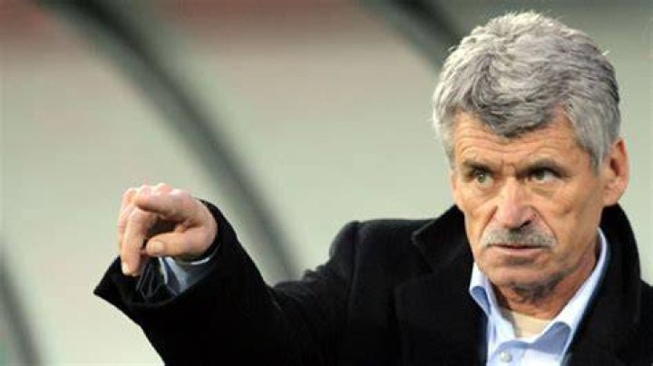 J&aacute;nos Csank