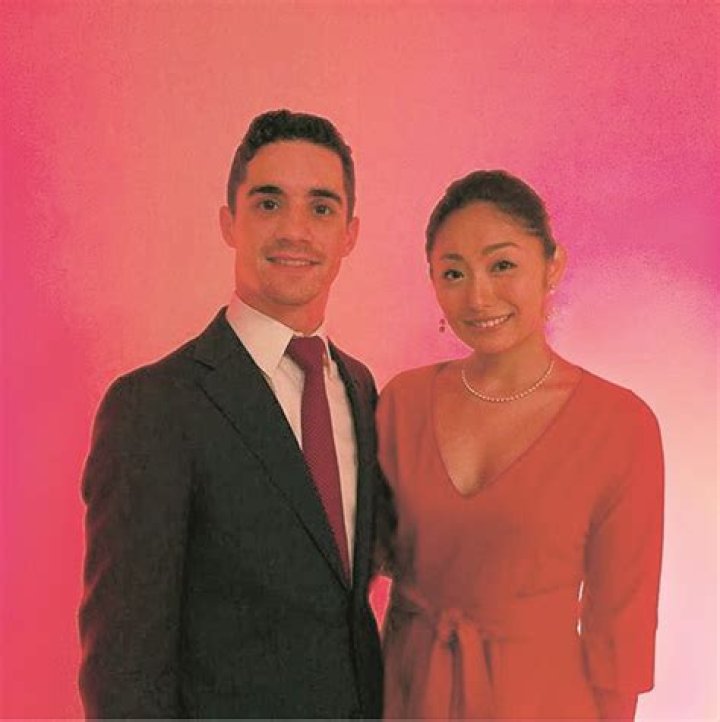 Javier Fernández, Miki Ando's Boyfriend