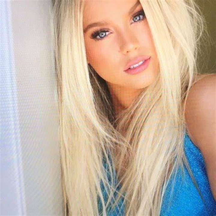 Kaylyn Slevin Biography, Age, Height, Parents and Other Facts