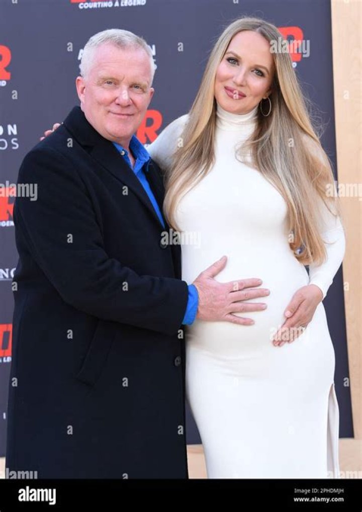 Lucia Oskerova, Anthony Michael Hall's Girlfriend