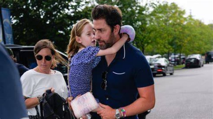 Meet Violet Krasinski: The Daughter Of Emily Blunt & John Krasinski