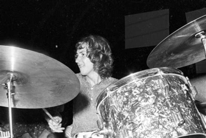 Mitch Mitchell Net Worth, Age, Height, Bio, Birthday, Wiki!